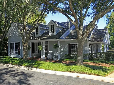 Plantations At Pine Lake