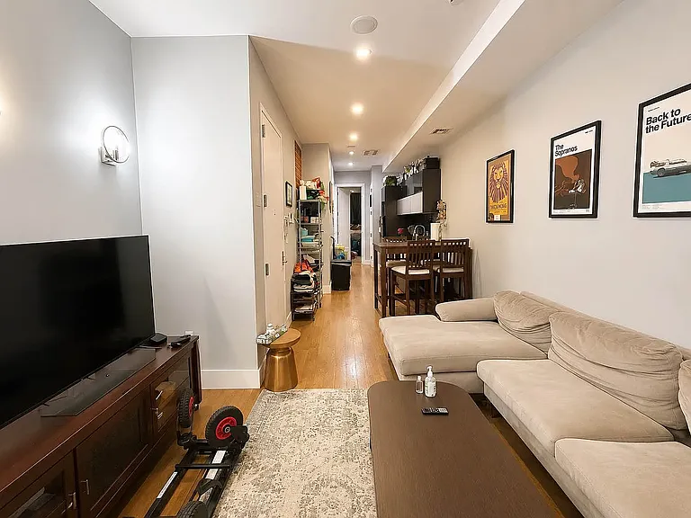 241 Jefferson St #2R — Photo 1