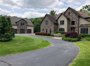 285 Hanna St, Sugarloaf, PA 18249