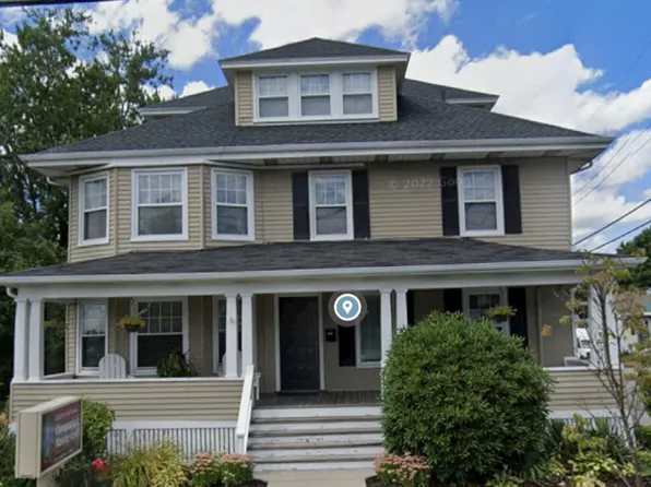 597 Main St #2, South Portland, ME 04106