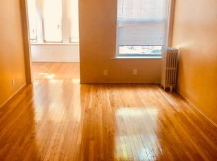 2336 E 70th St #1, Chicago, IL 60649