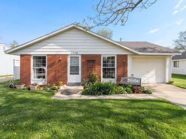 1112 Peace Pipe Dr, Kokomo, IN 46902