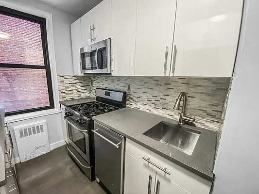 Rented by Swythe, Inc. | media 23