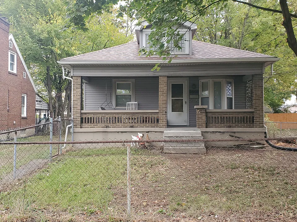 1731 Highland St