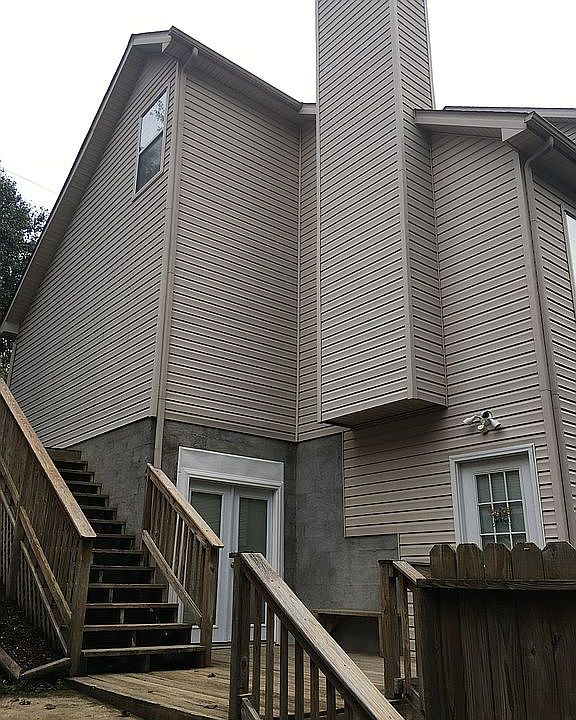 2nd image of 2541 Oak Forest Dr