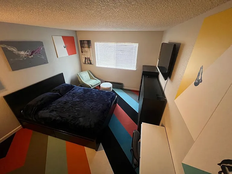 2031 Market Ave #124 — Photo 3