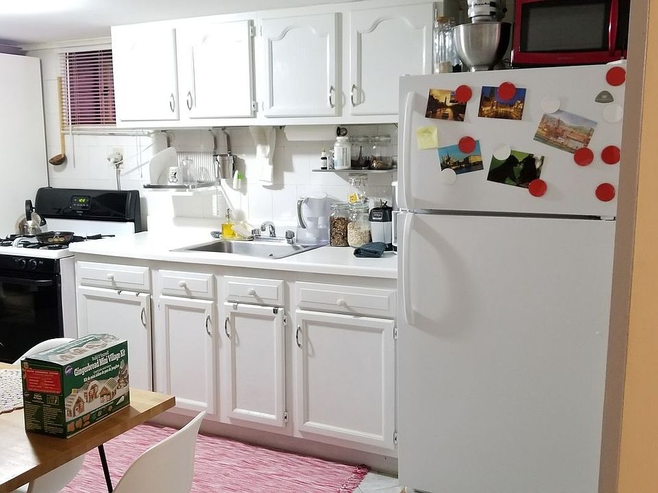 1st image of 3032 37th St