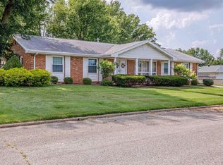 7010 Pinehurst Dr, Evansville, IN
