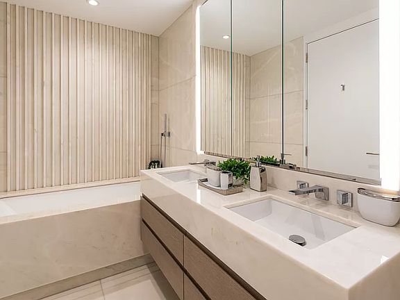5th image of 645 59th St #3102
