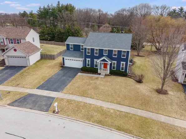 2394 Sumac Dr, Yorkville, IL 60560