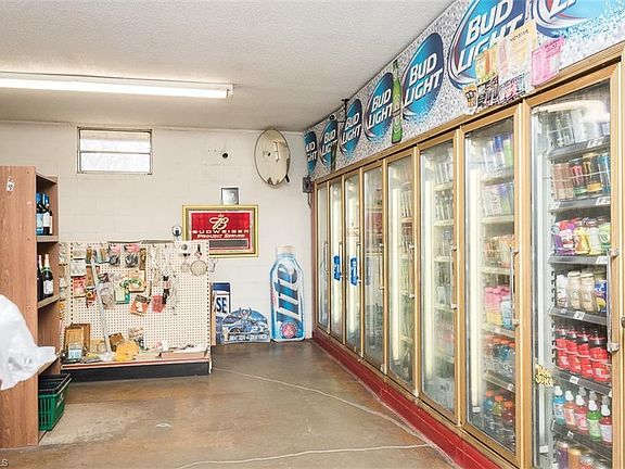 4th image of 7980 State Highway 700