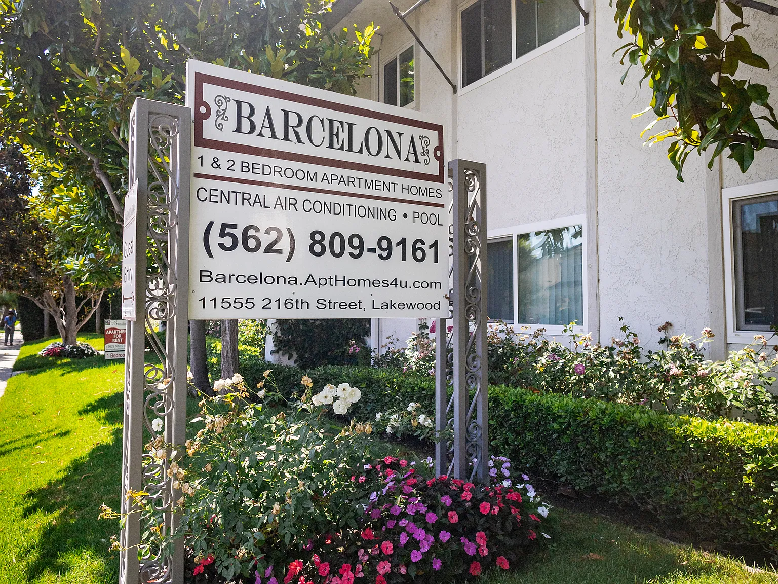 Barcelona Apartments — Photo 2