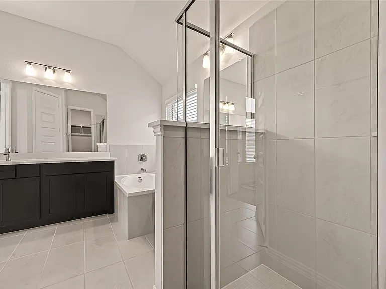 6123 Severson Lake Ct — Photo 33