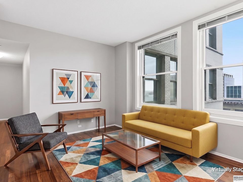 1st image of 300 S 16th St APT 701