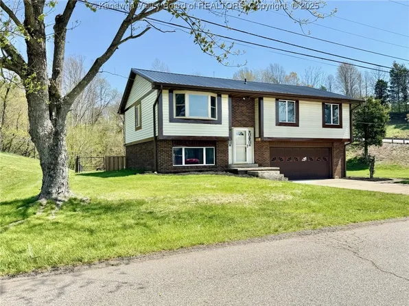 102 Lee St, Ripley, WV 25271