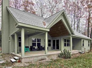 8202 Partridge Woods, Elk Rapids, MI 49629