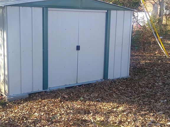 Storage shed