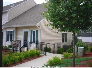 37 Briar Ln #37, Norwich, CT 06360