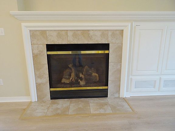 5th image of 205 Hallette Dr