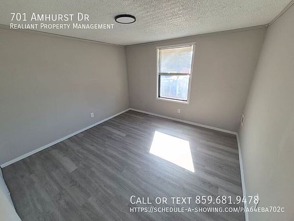5th image of 701 Amhurst Dr