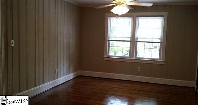 2nd image of 5 Whitsett St APT 1