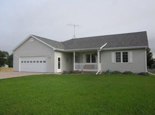 539 Ann Ct, Berlin, WI 54923