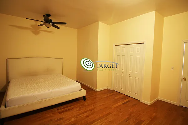 Rented by Target Realty Group | media 6