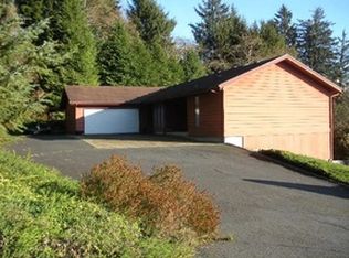 4960 Sollie Smith Rd, Tillamook, OR 97141