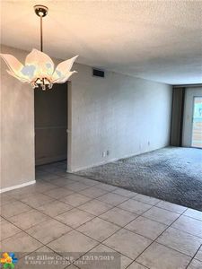 4301 Martinique Cir APT B2, Coconut Creek, FL, 33066