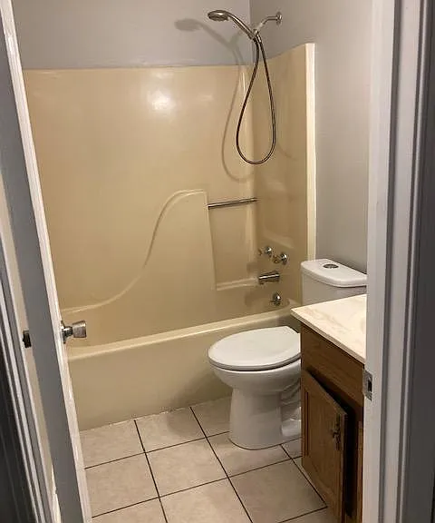 1145 Old Denbigh Blvd — Photo 6