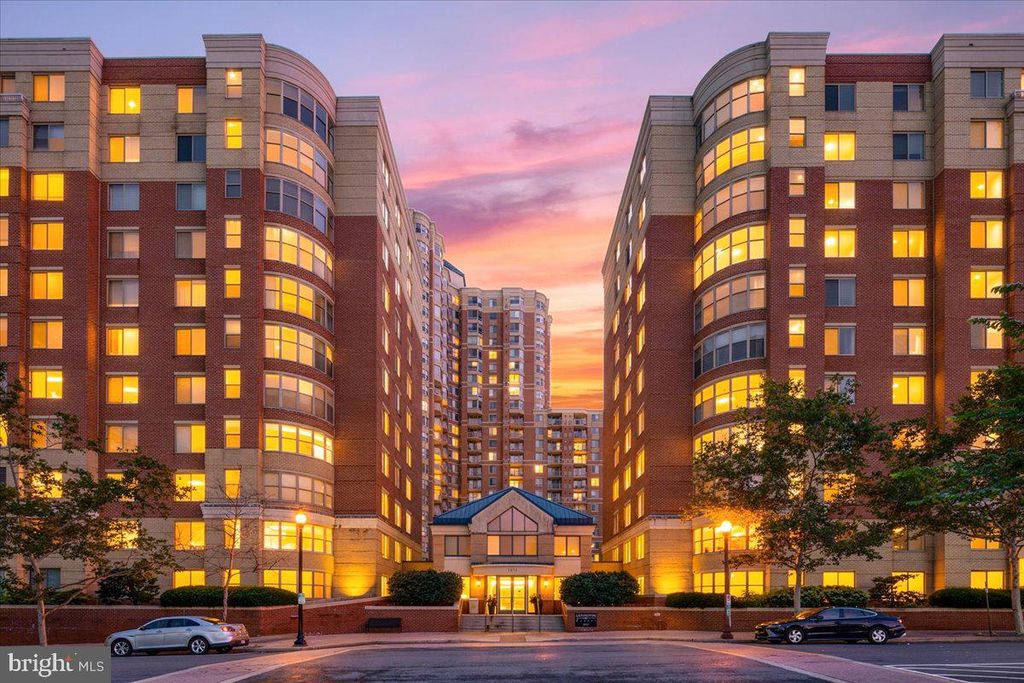 3835 9th St APT 302E, Arlington, VA, Arlington
