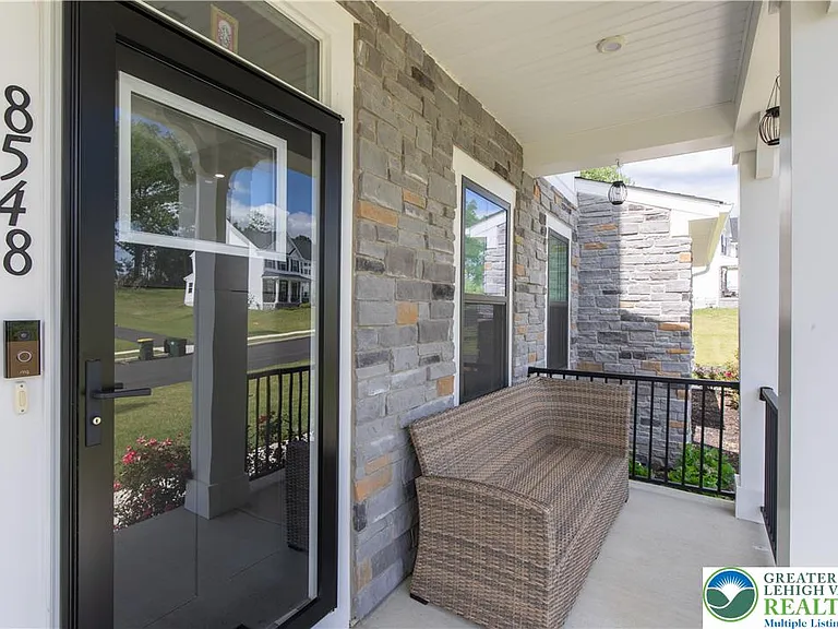 8548 Lafayette Ln — Photo 16