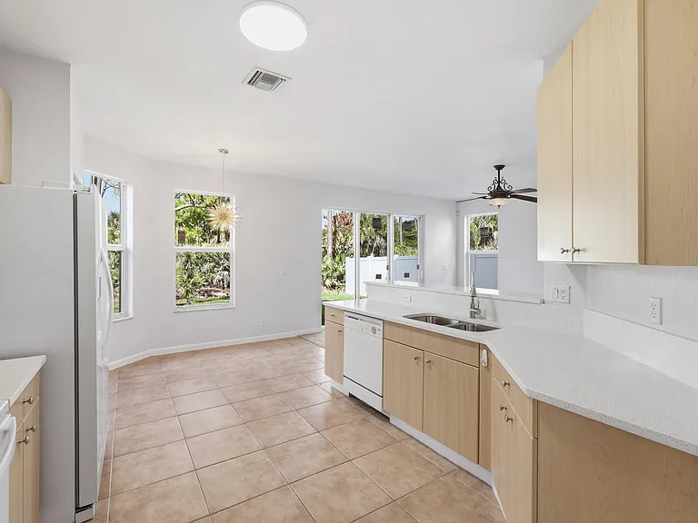 5601 Spanish River Rd — Photo 22