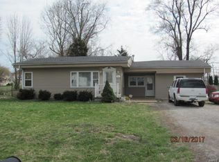 6 Belle Dr, Fairview Heights, IL 62208