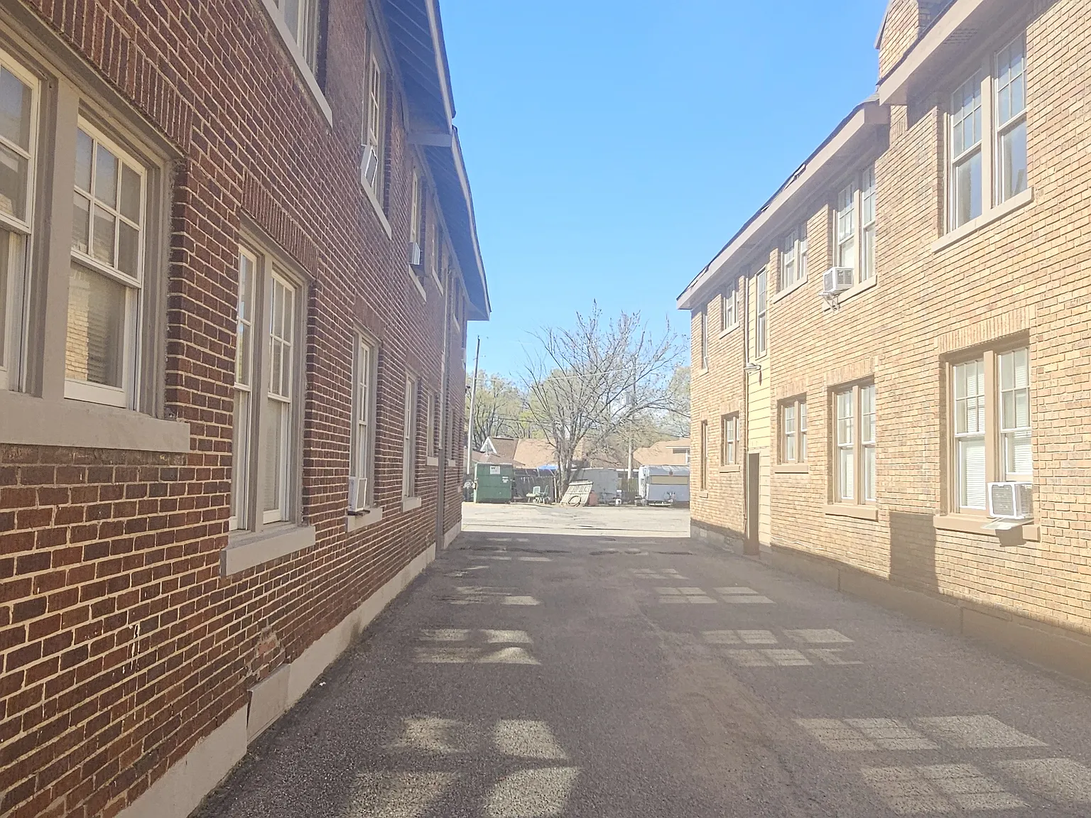 1 bed, 670 sqft, $925 — Photo 2