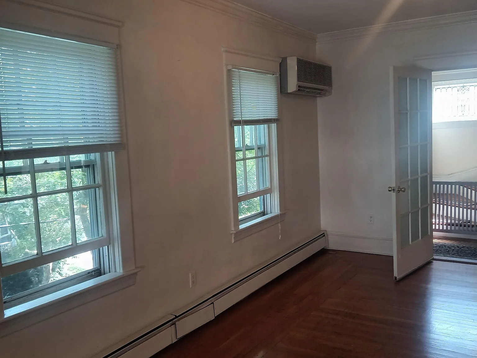 2 bed, 1900 sqft, $2,900 — Photo 4