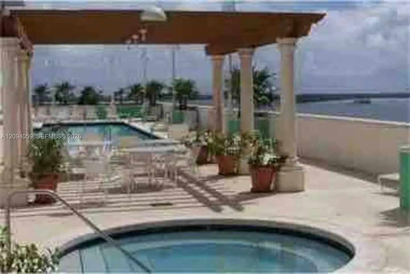 The Club At Brickell Bay — Photo 3
