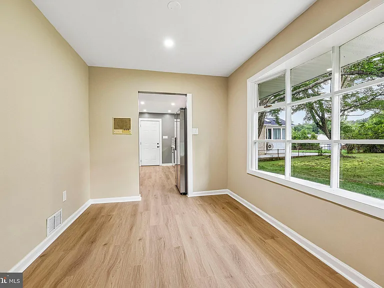 7200 Vellex Ln — Photo 22