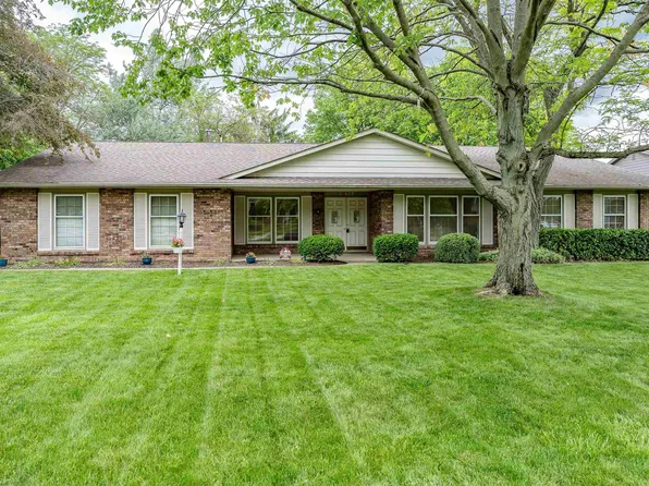 10422 Antelope Ct, Fort Wayne, IN 46804