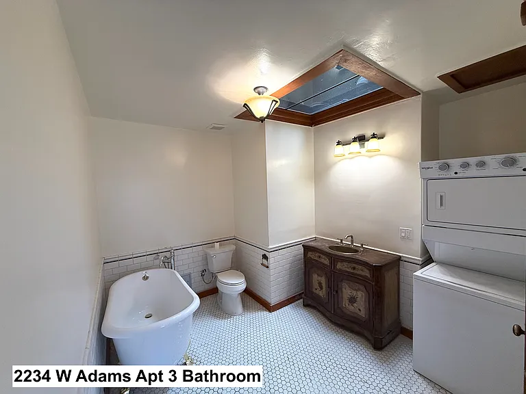 2234 W Adams Blvd #3 — Photo 10