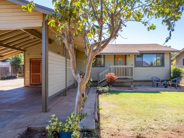 390 Kaiolohia St, Kihei, HI 96753