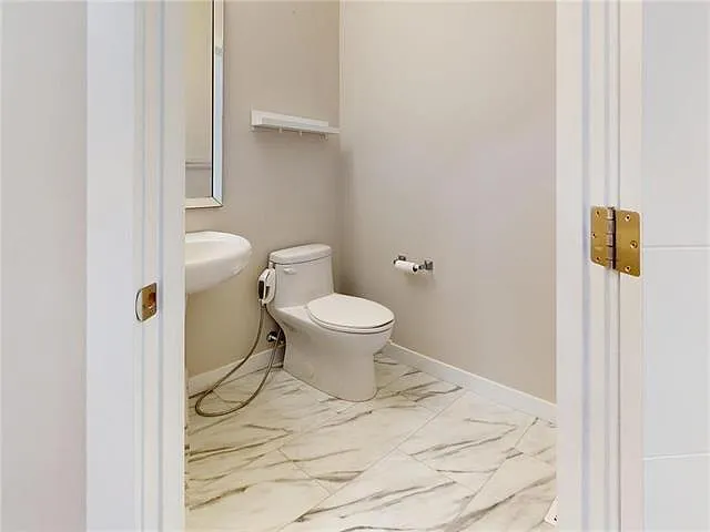 131 George Barone Bay — Photo 11