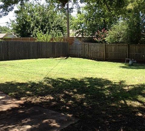 3rd image of 2732 Kent Dr