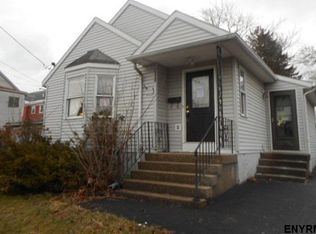 1458 Phoenix Ave, Schenectady, NY 12308