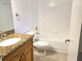 1561 Balfour Point Dr, West Palm Beach, FL