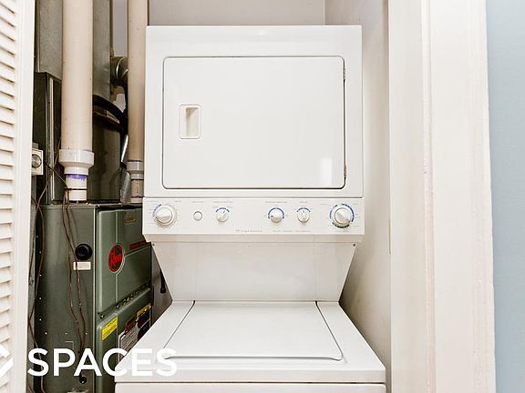 4th image of 4808-12 N Paulina #3E