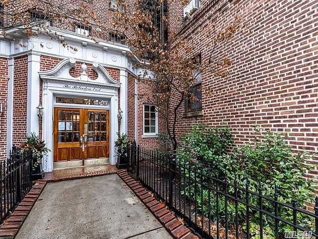 1st image of 3516 85th St APT 4C