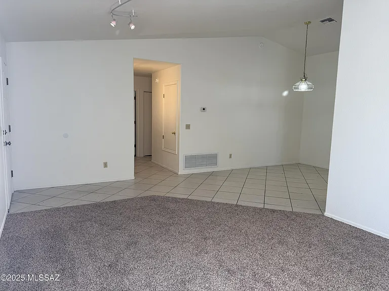 2946 W Ring Tail Dr — Photo 13