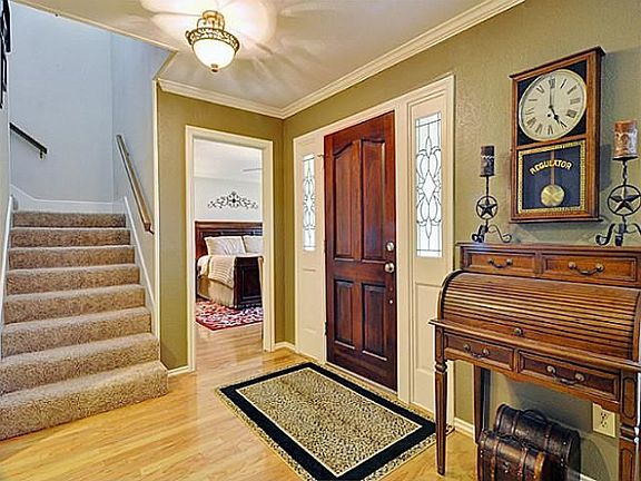 2nd image of 4704 El Brevo Ct