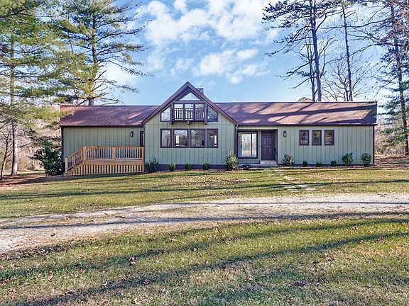 2nd image of 1651 Pennsylvania Ave